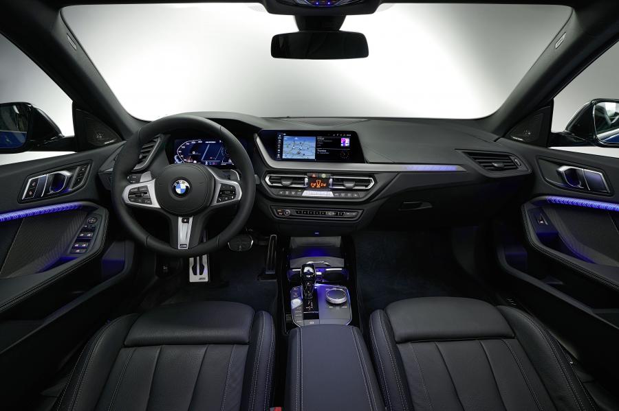 Торпедо BMW M235i xDrive Gran Coupe (F44) 2020 года  (WW) (фото 59 из 96)